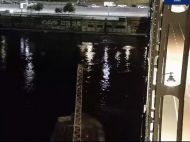 На&nbsp;Дніпрі ловили некеровану баржу: вражаюче відео