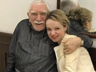&laquo;Армен Борисович стал моим первым мужчиной&raquo;: жена Джигарханяна рассказала, как лишилась невинности в&nbsp;21 год