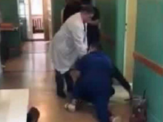 бійка в лікарні
