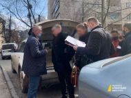Брата судді Вовка залишили під вартою, але заставу зменшили