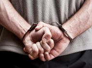 Здійснили самосуд: у&nbsp;Дніпрі підпалили та&nbsp;закопали підозрюваного в&nbsp;педофілії чоловіка