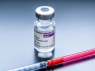 В&nbsp;Україну привезли першу партію європейської AstraZeneca: кому вона дістанеться