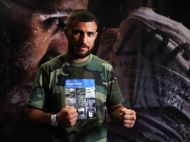 &laquo;Виб'є лайно з&nbsp;будь-кого&raquo;: батько Лопеса розсипався в&nbsp;компліментах Ломаченку