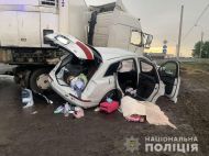 Загинули мама, тато та&nbsp;шестирічна дочка, її&nbsp;старша сестра в&nbsp;комі: сім'я заступник голови Кропивницького &laquo;Свободи&raquo; потрапила в&nbsp;страшну ДТП