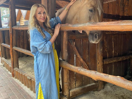 Ольга Сумська з конем