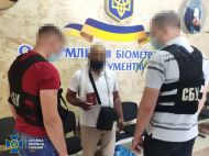 Переховувався на&nbsp;території України з&nbsp;2019 року: в&nbsp;Черкасах затримали міжнародного терориста