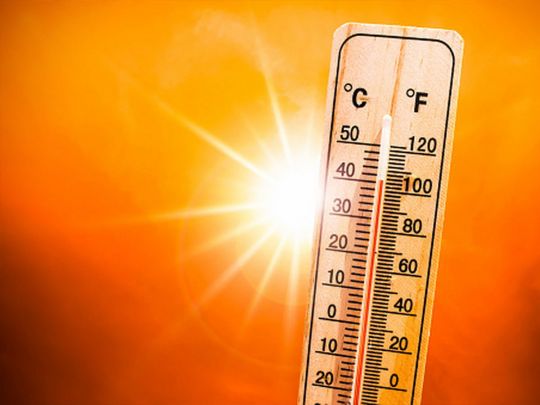 Прохолода порадує не всіх: синоптик розповіла, в яких регіонах залишиться «пекло» до +35 градусів