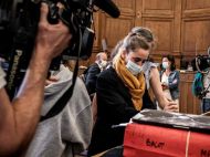 Француженку, яка вбила нелюда-чоловіка, звільнили у&nbsp;залі суду