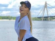 &laquo;Мужики оценят, женщины обматерят&raquo;: слишком горячая фотосессия Поляковой вызвала возмущение у&nbsp;фолловеров
