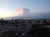 &laquo;Ядерний гриб&raquo; під Києвом: жителів столиці налякало хмара незвичайної форми