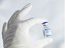 Как получить вторую дозу вакцины: Минздрав разъяснил детали