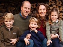 Кейт Миддлтон с мужем и детьми
