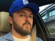 Недовго горював після розлучення: DZIDZIO ніжно обійняв за&nbsp;талію чарівну блондинку, розсердивши свою куму