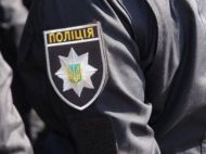 Приспичило: львовянин несколько раз вызывал полицию, потому что жена отказала ему в&nbsp;близости