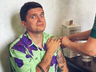 Облисів і&nbsp;став жінкою: Анатолій Анатоліч показав &laquo;наслідки&raquo; вакцинації