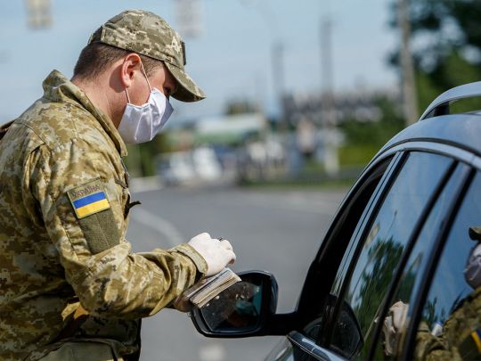 Новые правила пересечения границы: как они коснутся возвращающихся домой украинцев