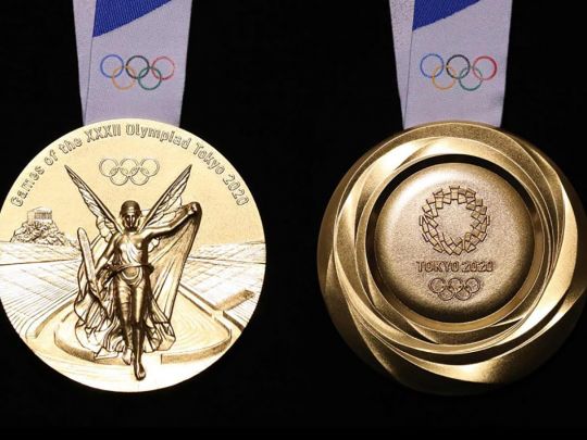 Золота медаль Олімпіади 2020