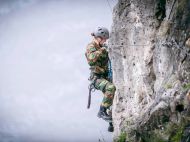 Принцеса-командо: 19-річна спадкоємиця трону Бельгії взяла участь у&nbsp;військових навчаннях