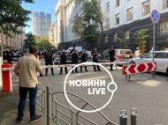Колишній учасник АТО загрожує підірвати гранату в&nbsp;будівлі Кабміну: онлайн-трансляція