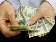 Національна валюта продовжить &laquo;сповзання&raquo; у&nbsp;зону 27 грн за&nbsp;долар,&nbsp;&mdash; аналітики