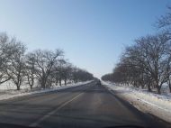 Трасу під Одесою несподівано засипало снігом: водії в&nbsp;шоці