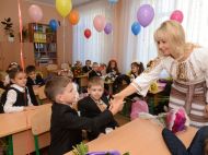 1 вересня на&nbsp;носі: чи&nbsp;допустять до&nbsp;роботи нещеплених вчителів і&nbsp;чи&nbsp;дозволять шкільні лінійки