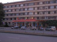 &laquo;Штаб-квартиру&raquo; Кернеса продали: що&nbsp;відомо про нового власника