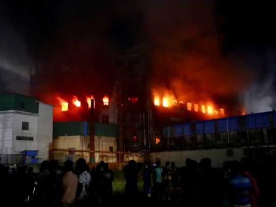 Пожар на заводе в Бангладеш