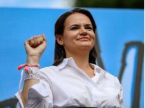 «Відчуваємо підтримку»: Тихановська заявила, що неофіційно зустрічалася із Зеленським