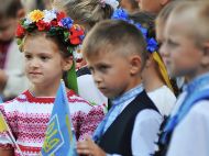 В&nbsp;школу без довідки не&nbsp;приймуть: в&nbsp;МОН пояснили, кому з&nbsp;учнів обов'язково потрібен документ про стан здоров'я