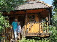 У&nbsp;Гавронцях на&nbsp;місці звалища зʼявився екопарк з&nbsp;водоймою і&nbsp;фонтанами: підприємець з&nbsp;Полтави оновлює село, яке вимирає