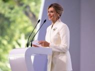Саміт перших леді та&nbsp;джентльменів до&nbsp;Дня Незалежності: Зеленська зачарувала елегантним виглядом
