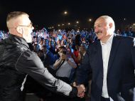 Репер Серьога розлютив мережу дружніми обіймами з&nbsp;Лукашенком у&nbsp;Мінську