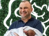 &laquo;Мої внуки старші за&nbsp;сина&raquo;: Віктор Павлік про батьківські страхи та&nbsp;першу подорож з&nbsp;новонародженим