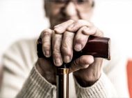 На&nbsp;пенсию в&nbsp;60 лет выйти не&nbsp;получится: почему половине украинцев придется работать дольше положенного срока