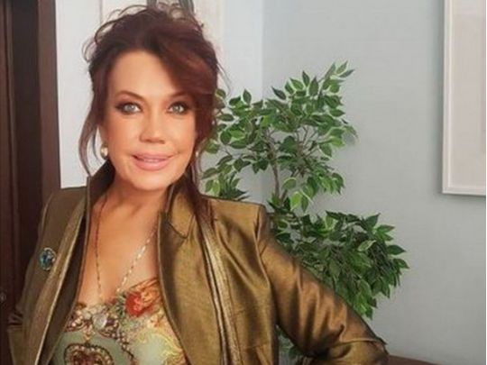 Співачка Азіза плюнула в Андрія Малахова, заявивши, що «її не треба рятувати»