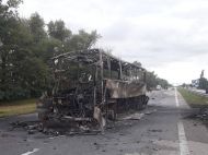 Смерть на&nbsp;дорозі: під Житомиром автобус, який прямував з&nbsp;Польщі до&nbsp;Маріуполя, потрапив у&nbsp;ДТП, є&nbsp;загиблі та&nbsp;поранені