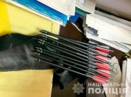 У&nbsp;Полтаві колишня учениця поранила з&nbsp;арбалета двох вчителів: перші подробиці