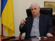 Прийшов до&nbsp;тями, але говорити не&nbsp;може: ЗМІ дізналися про стан прооперованого Леоніда Кравчука