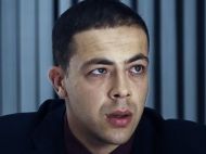 Суд вынес приговор популярному российскому актеру, напавшему с&nbsp;ножом на&nbsp;полицейского