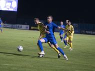 &laquo;Десна&raquo; на&nbsp;90-й хвилині забила &laquo;Руху&raquo; та&nbsp;перервала серію без перемог: відеоогляд матчу УПЛ