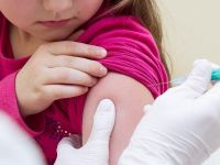 Вакцинація дітей від коронавіруса в Україні: в Госпродпотребслужбе роз&#39;яснили деталі