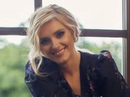 Хто ще&nbsp;не&nbsp;купався цього літа? Ірина Федишин в&nbsp;бікіні відкрила плавальний сезон