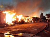 Масштабна пожежа у&nbsp;Харкові: горів склад з&nbsp;деревиною