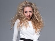 Осінь чи&nbsp;весна: як&nbsp;вибирати одяг відповідно до&nbsp;свого кольоротипу