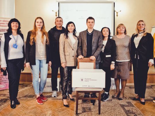 FAVBET Foundation и Минцифра превращают сельские библиотеки в цифровые хабы по всей Украине