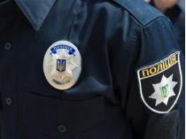 Знущалися над громадянами і вибивали силою «зізнання»: під Дніпром віддали під суд трьох копів, які перевищили повноваження