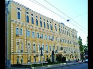 В&nbsp;Києві &laquo;замінували&raquo; відомий виш: студентів евакуювали на&nbsp;вулицю