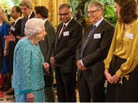 Королева Елизавета и Билл Гейтс