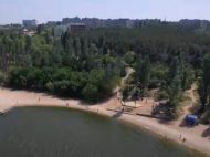 Знову червоні плями: в&nbsp;Миколаєві тіла чоловіка і&nbsp;його дочки після купання вкрилися дивним висипом